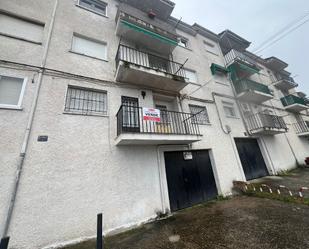 Vista exterior de Pis en venda en Lanzahíta amb Terrassa