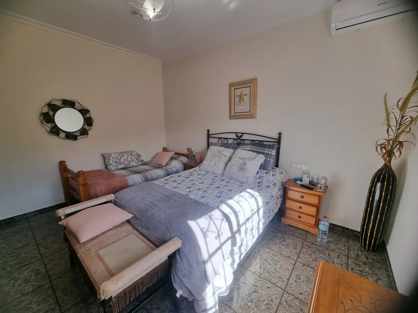Habitación de Finca rústica en venta en Pechina con Aire acondicionado, Calefacción y Jardín privado