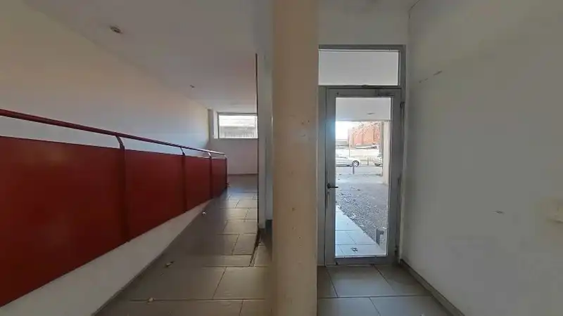 Flat for sale in Salt