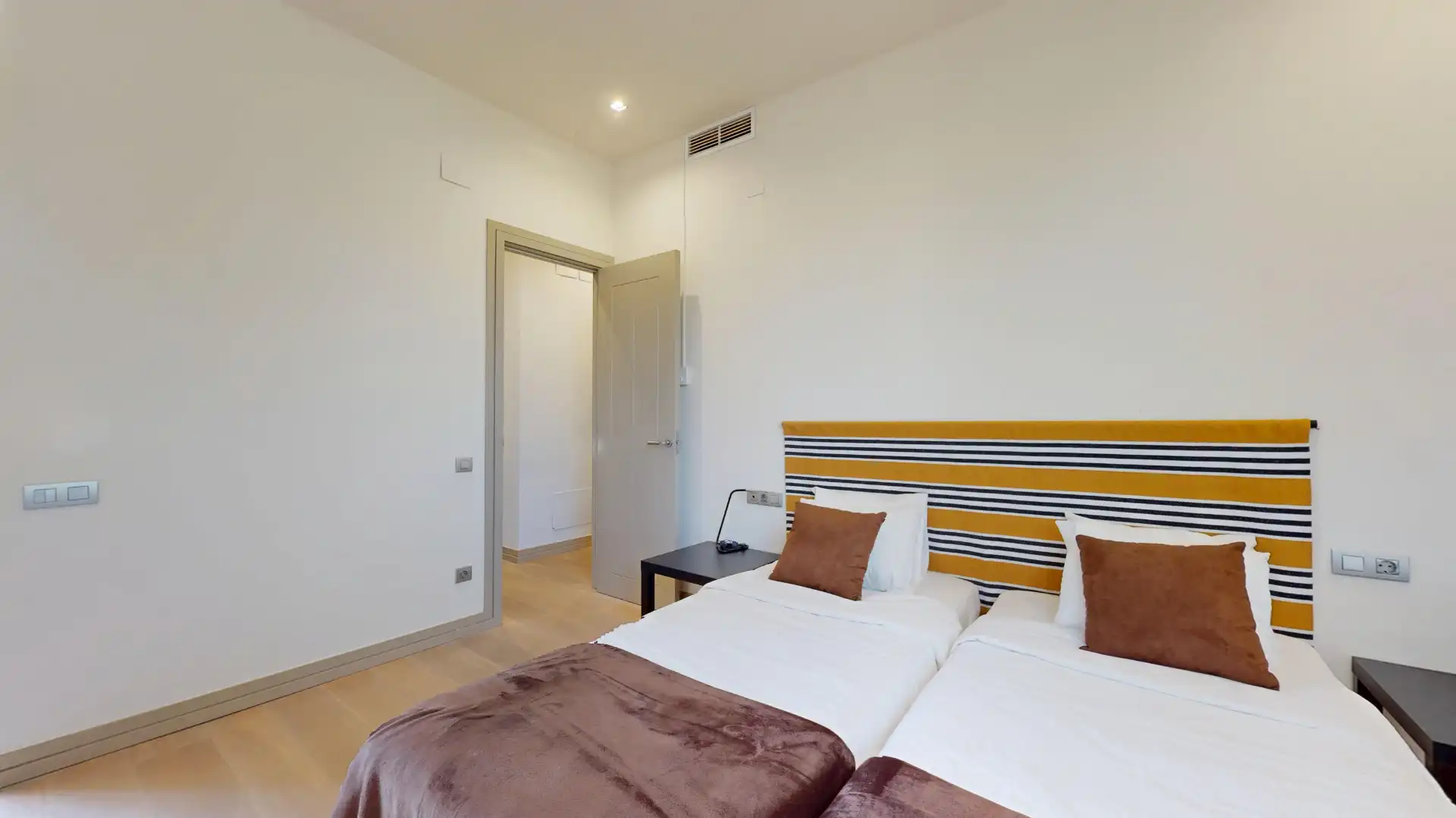Habitación de Casa o chalet en venta en Mont-roig del Camp con Aire acondicionado, Calefacción y Jardín privado