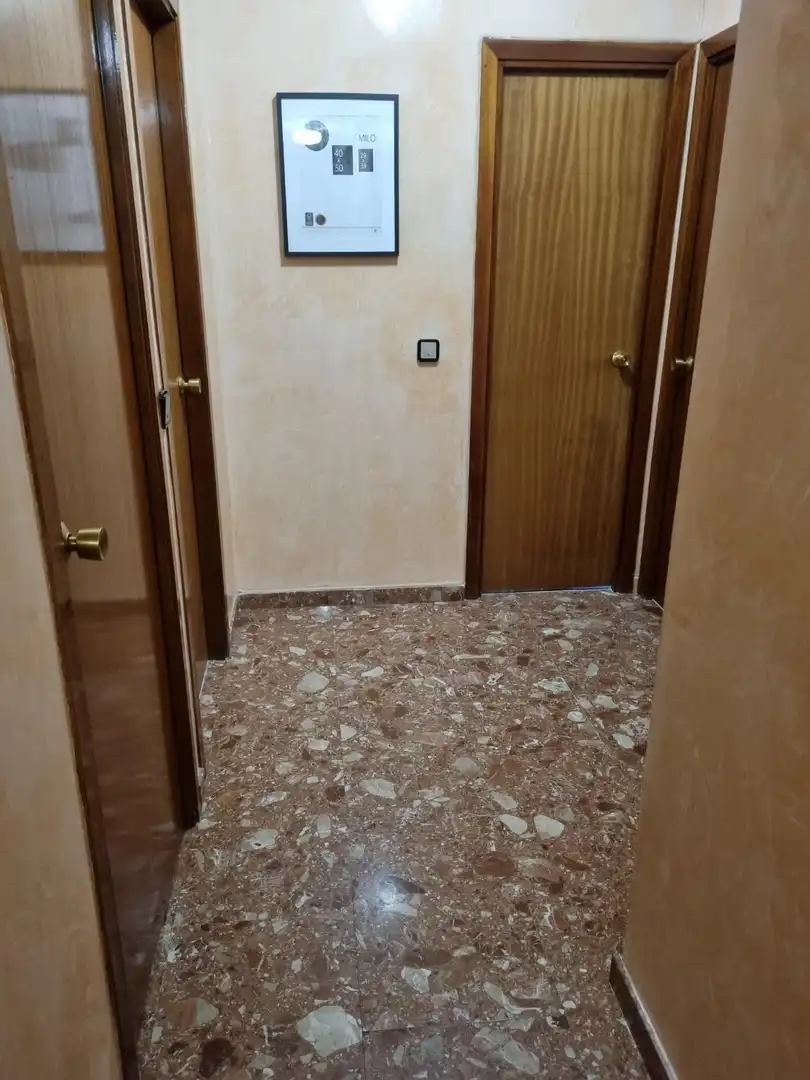 Piso de alquiler en ALBERCHE, El Plantinar – Avda. La Paz - El Juncal