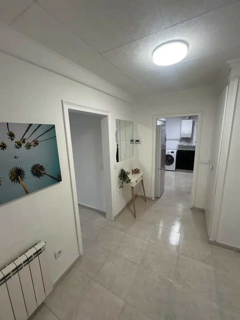 Piso de alquiler en Girona con Terraza