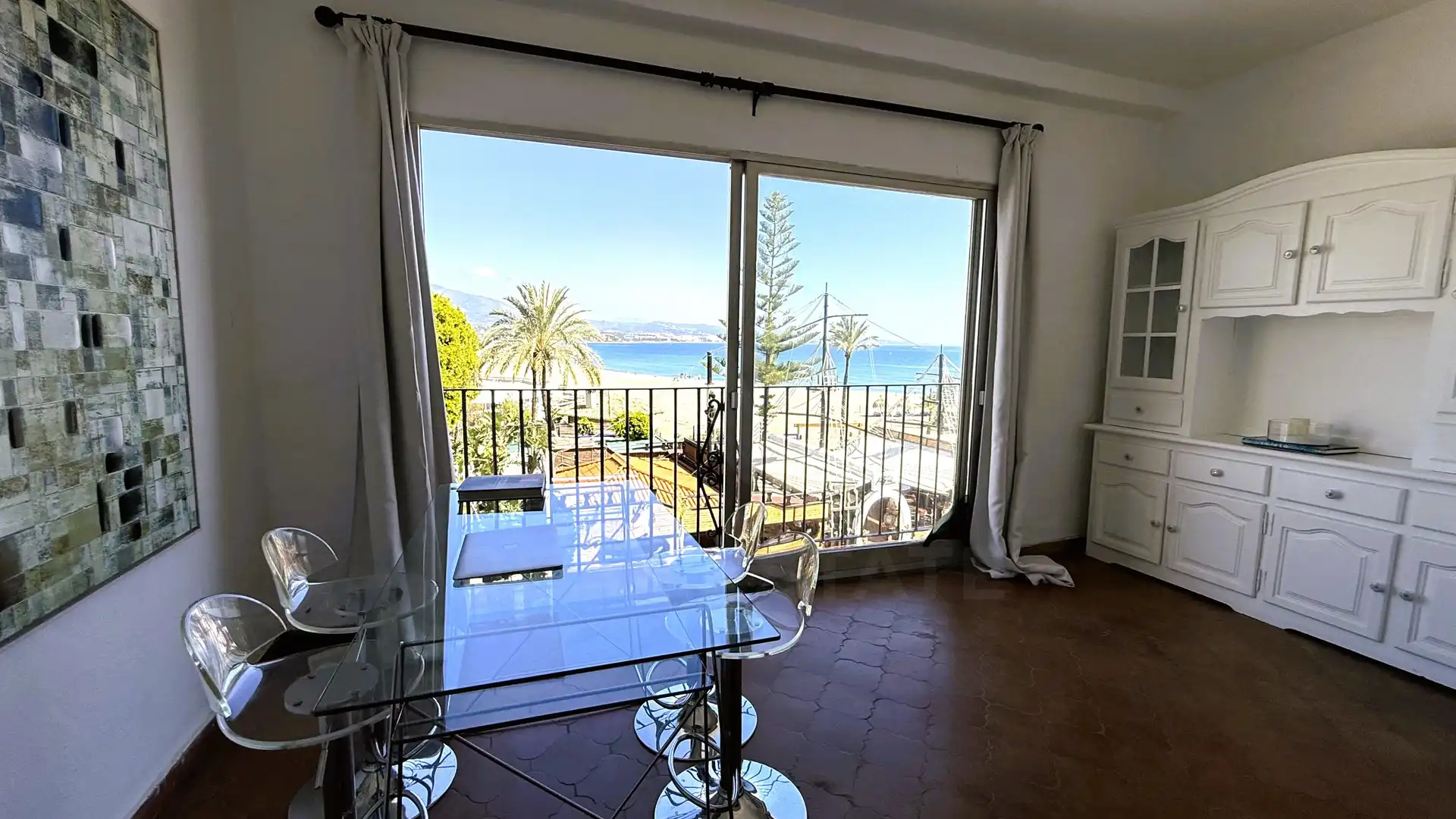 Bedroom of Flat for sale in Marbella  with Air Conditioner and Terrace