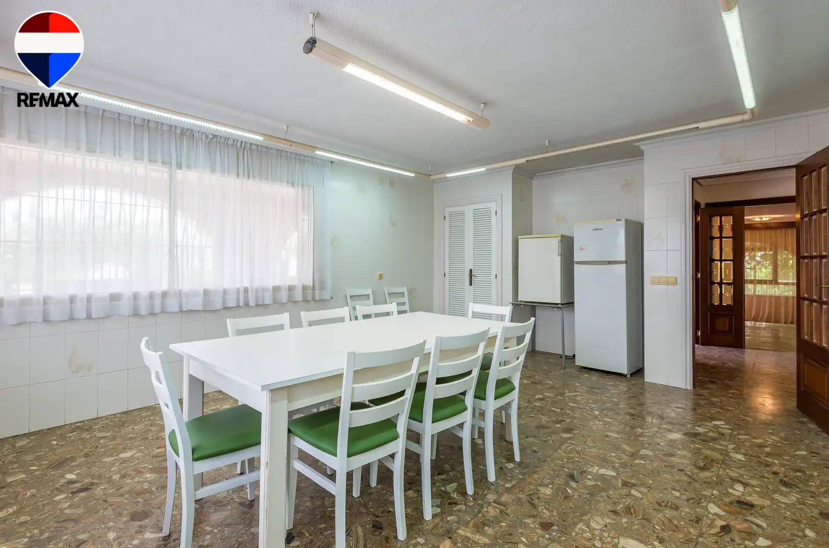 Menjador de Casa o xalet en venda en Sant Joan d'Alacant amb Aire condicionat, Jardí privat i Terrassa