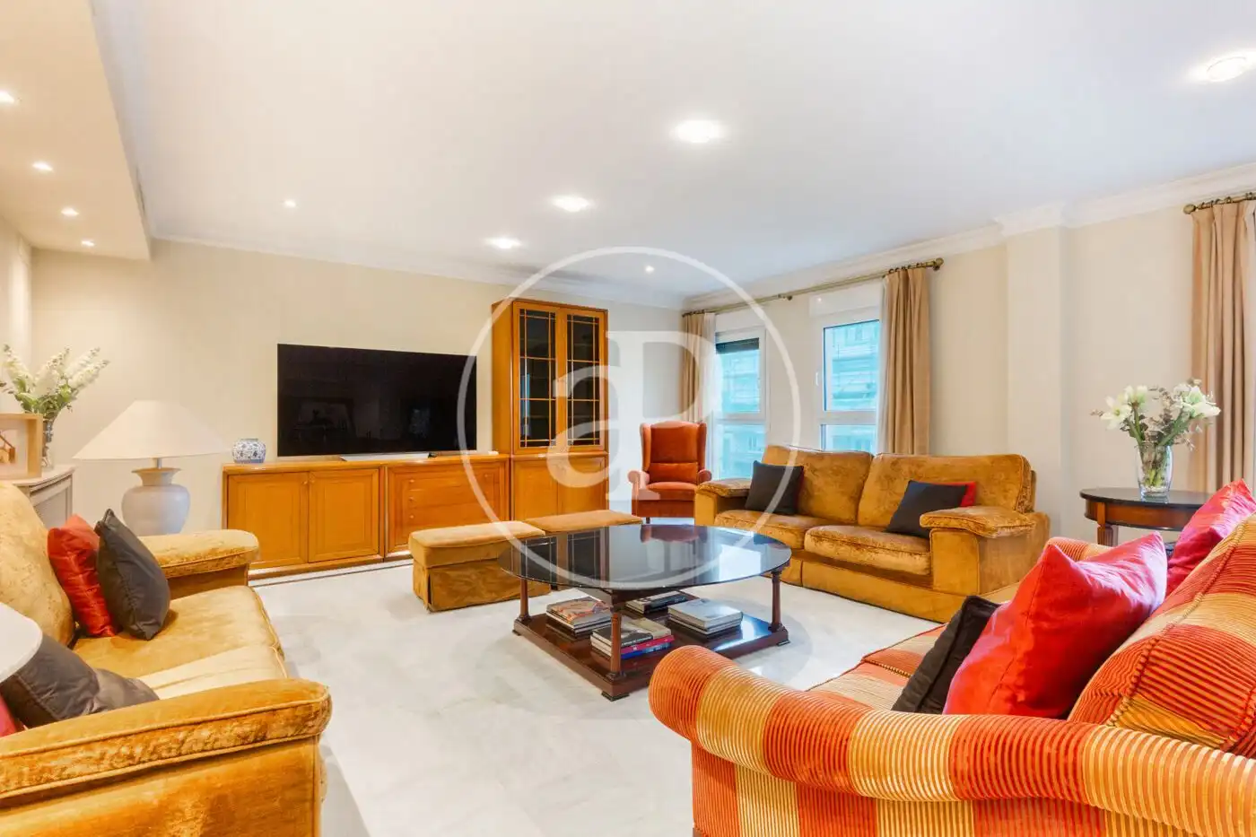 Living room of Flat for rent in Valencia  with Air Conditioner, Heating and Storage room