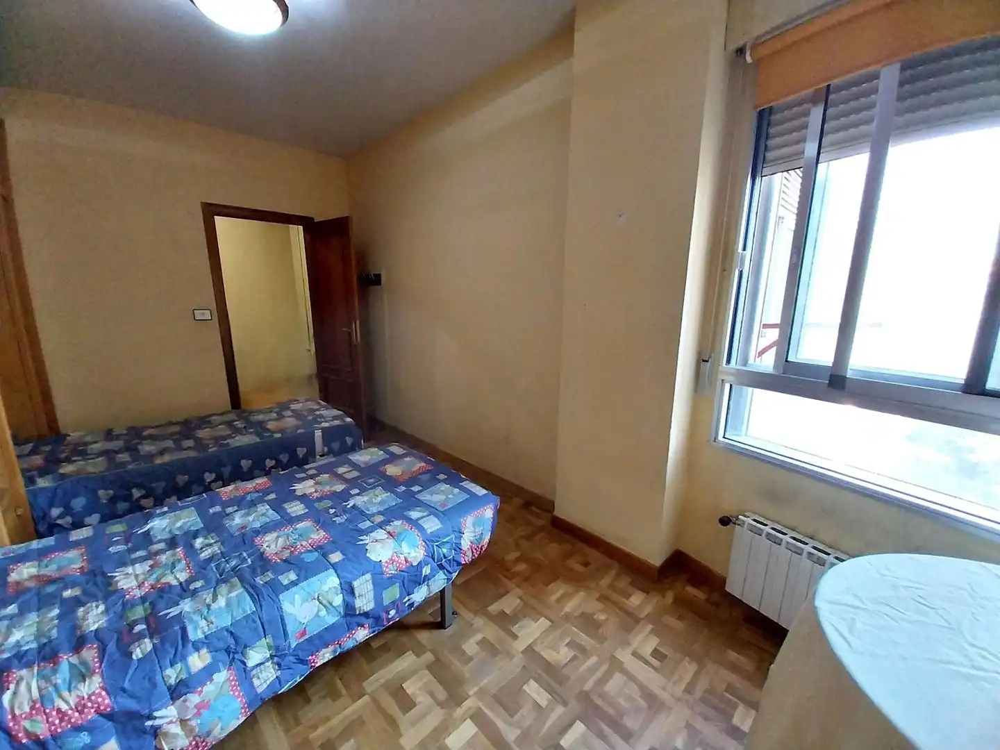 Habitación de Piso en venta en Valladolid con Calefacción, Parquet y Balcón