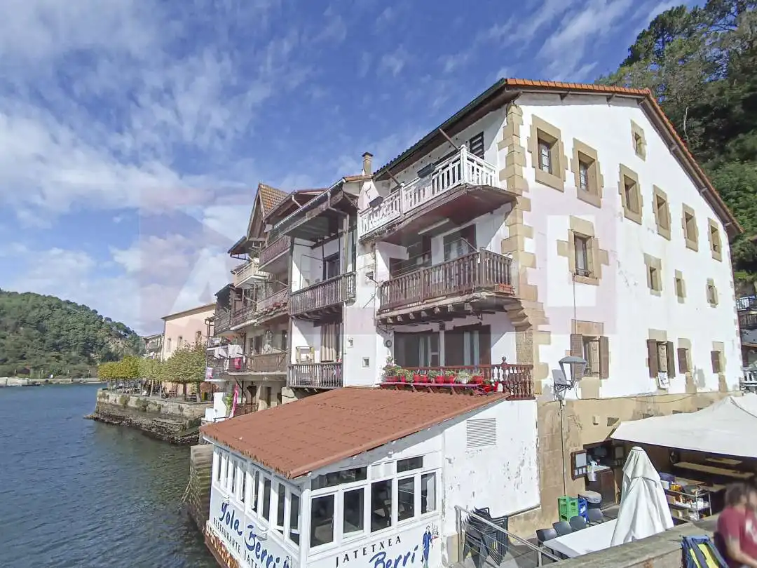Vista exterior de Piso en venta en Pasaia, Gipuzkoa