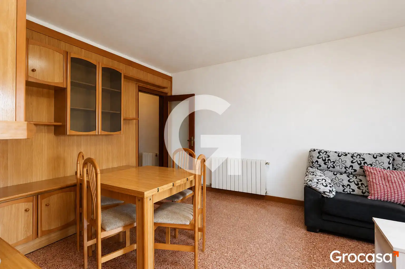 Living room of Flat for sale in El Prat de Llobregat  with Air Conditioner, Heating and Oven
