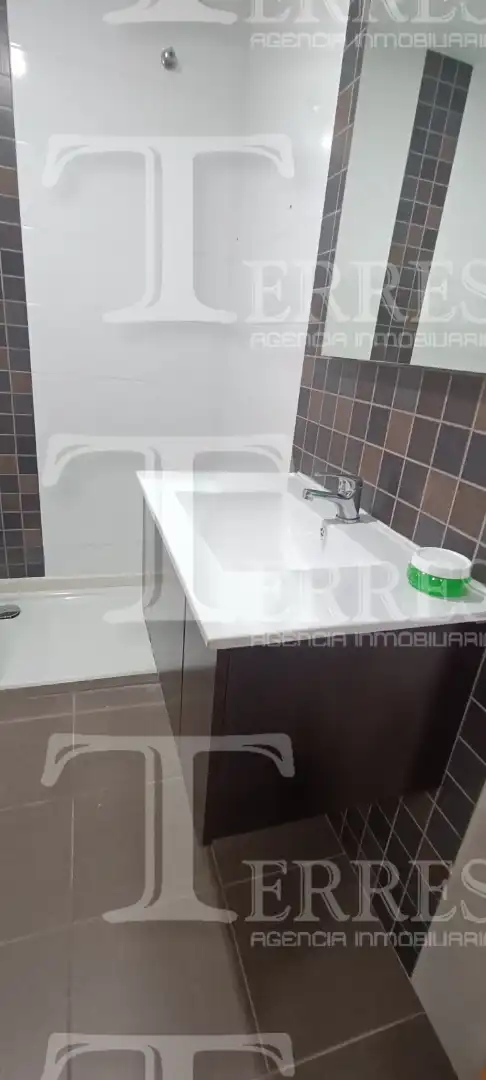 Bany de Pis de lloguer en La Vall d'Uixó, Castellón