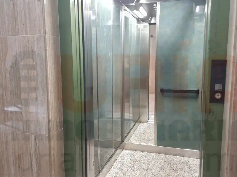 Bany de Pis en venda en Siero amb Calefacció i Parquet