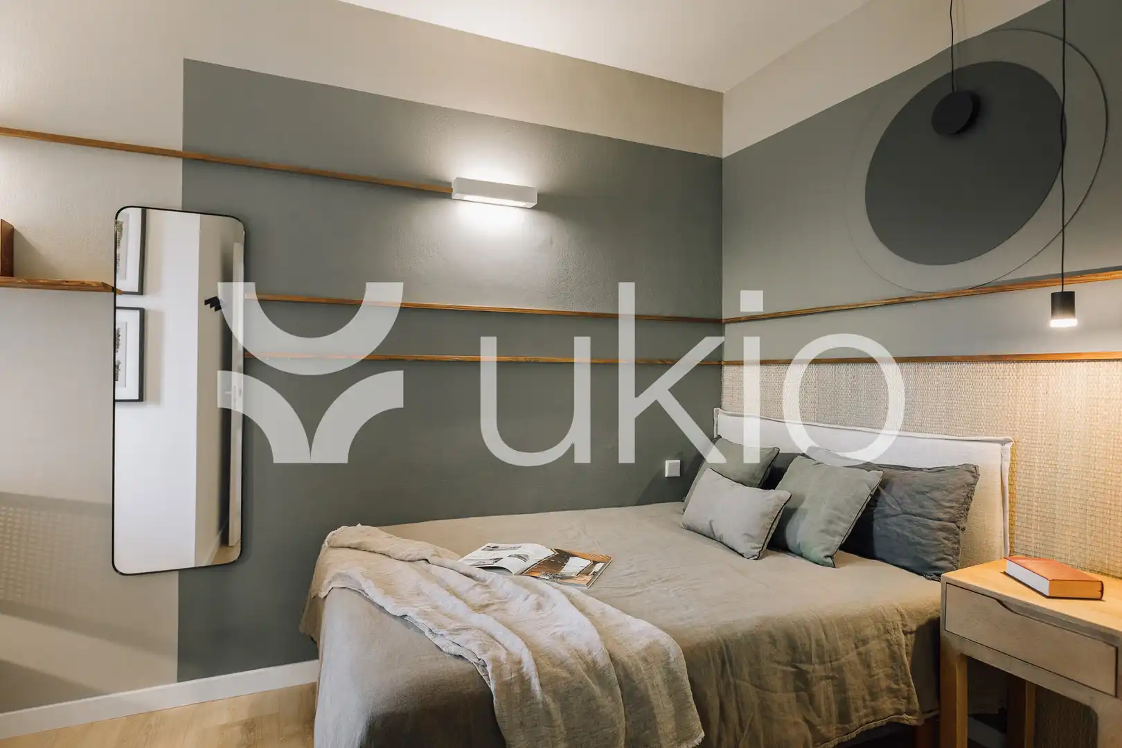Bedroom of Flat for rent in Barcelona  with Air Conditioner, Heating and Furnished