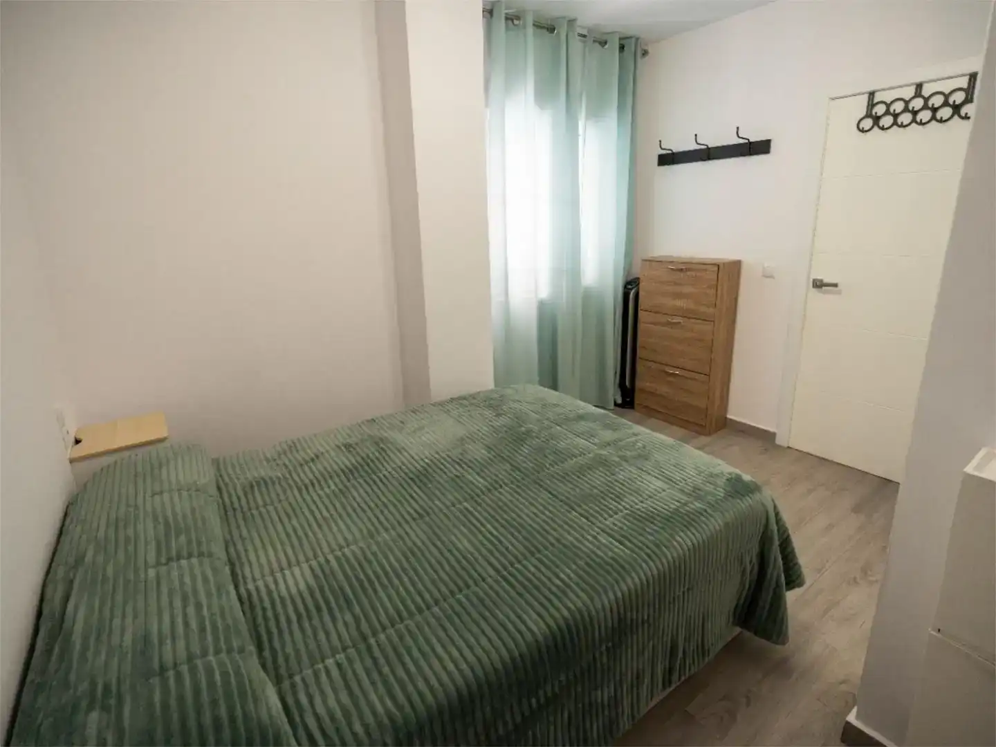 Dormitori de Pis en venda en Torrevieja amb Aire condicionat, Piscina i Balcó