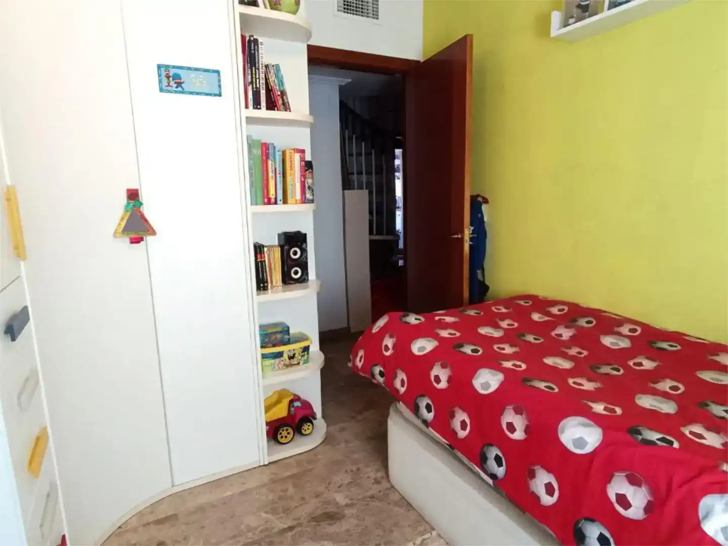 Dormitori de Àtic en venda en  Córdoba Capital amb Aire condicionat, Piscina i Balcó