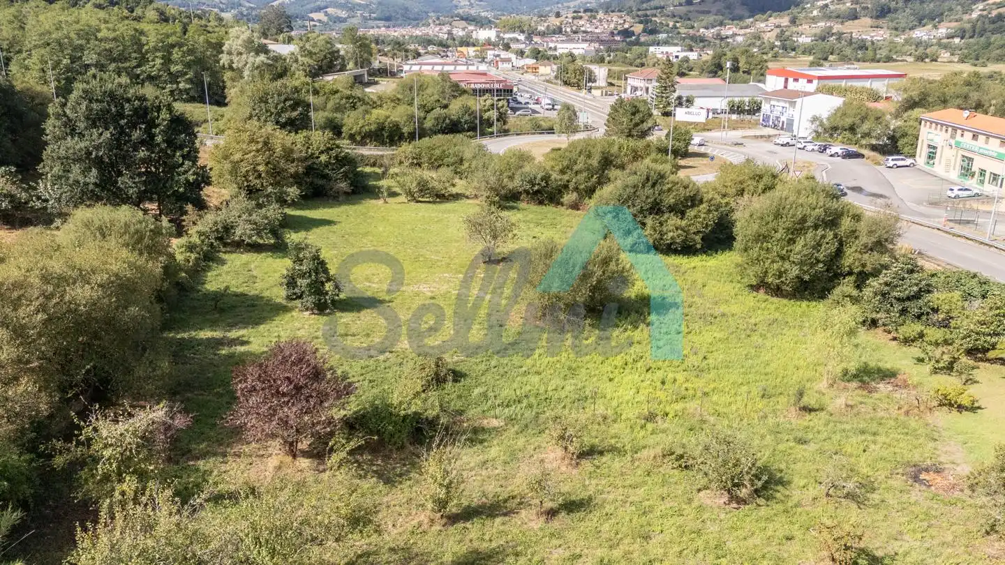 Casa o chalet en venta en Grado con Calefacción, Jardín privado y Parquet