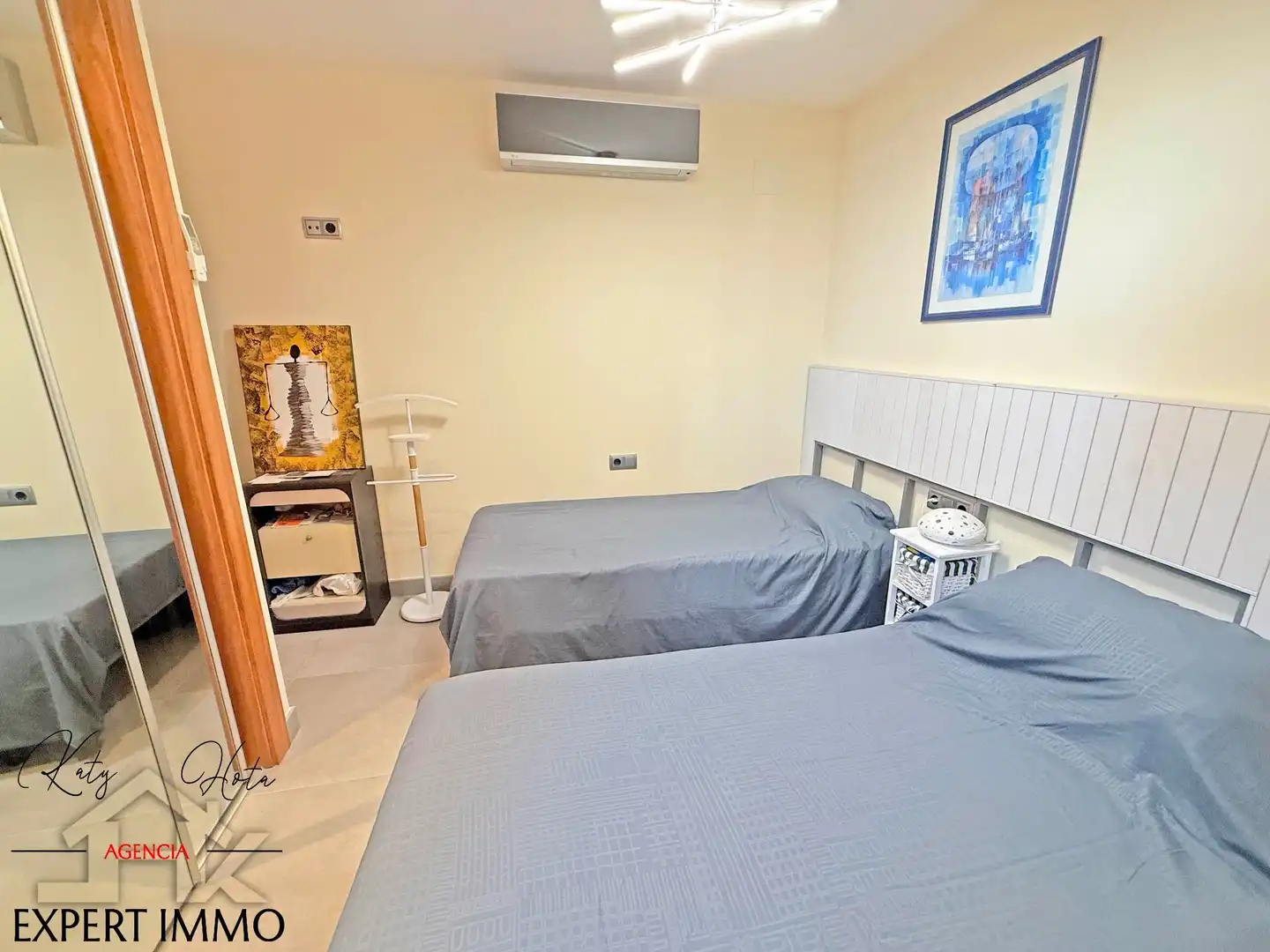 Habitación de Apartamento en venta en Roses con Aire acondicionado, Calefacción y Terraza