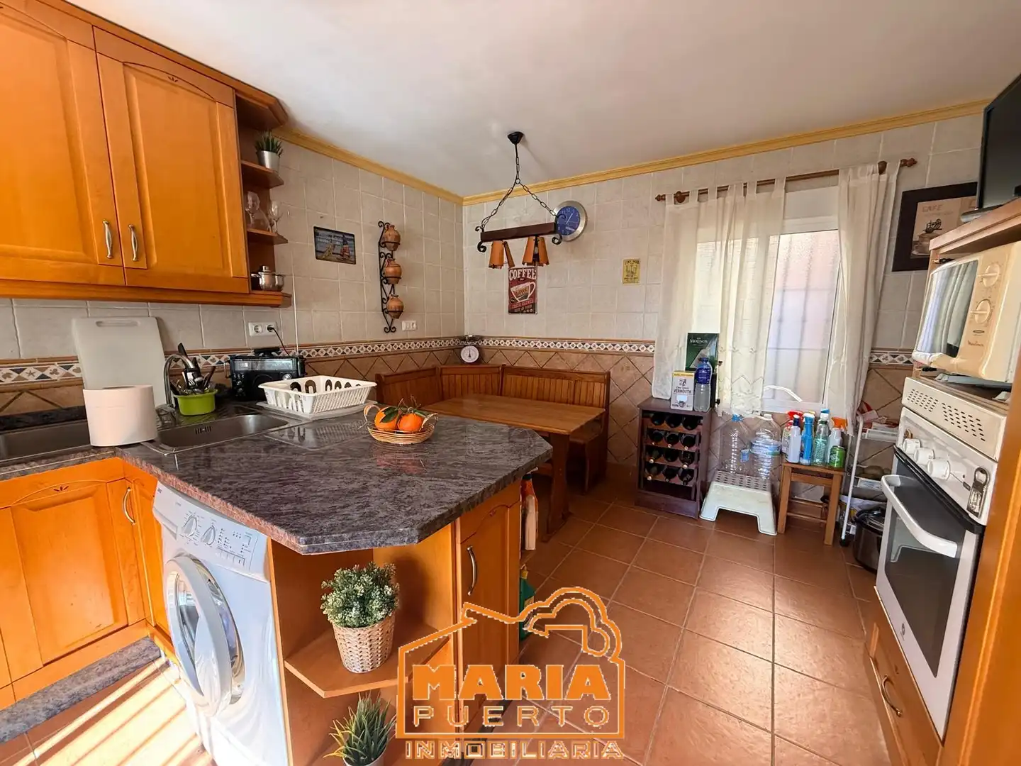 Küche von Wohnung zum Verkauf in Málaga mit Terrasse und Abstellraum