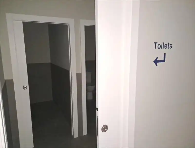 Baño de Local en venta en Pontevedra Capital 