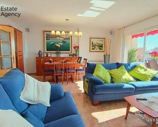 Living room of Single-family semi-detached for sale in Pineda de Mar  with Air Conditioner, Terrace and Balcony