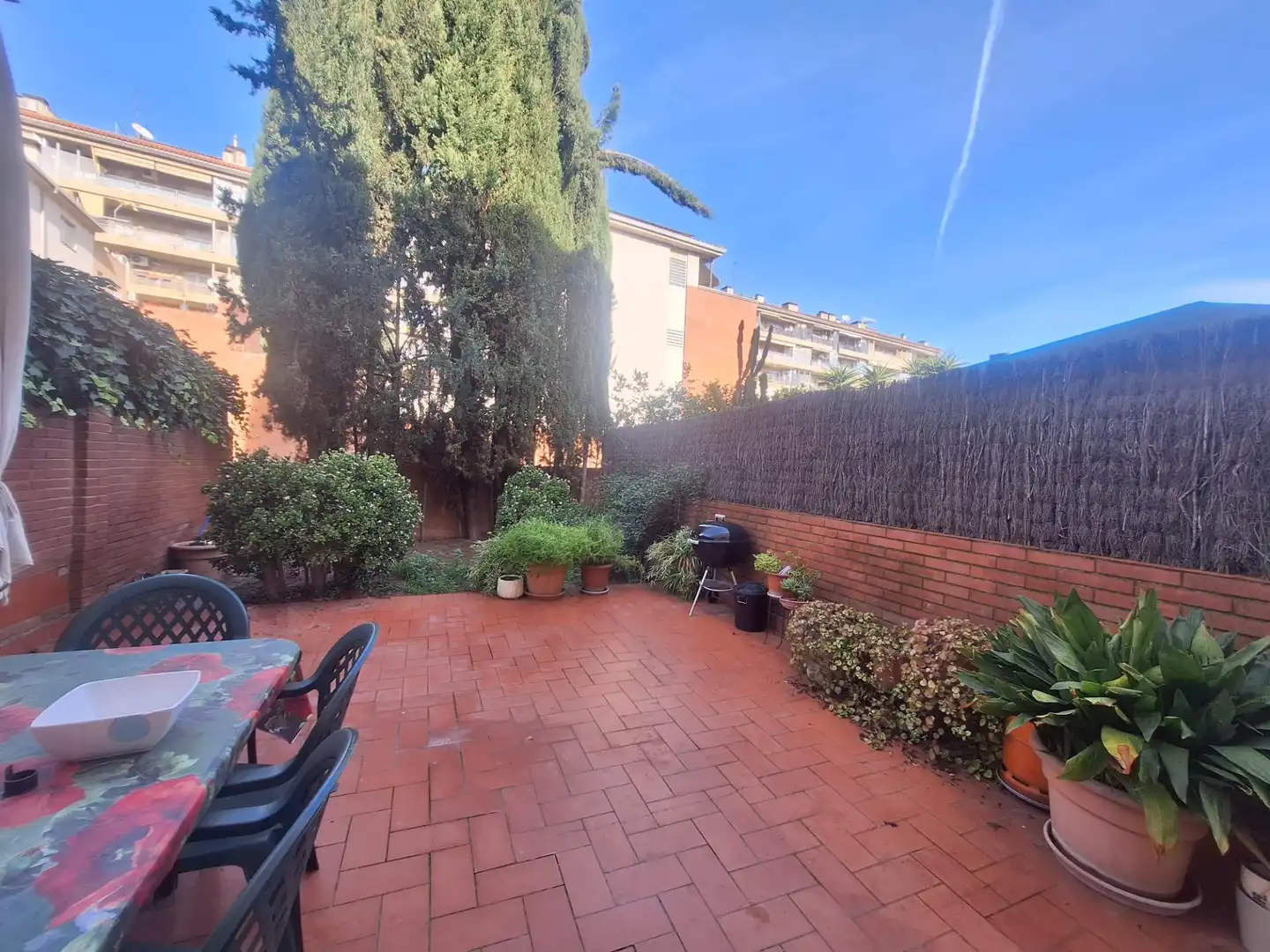 Jardín de Casa adosada en venta en Sabadell con Aire acondicionado, Jardín privado y Terraza