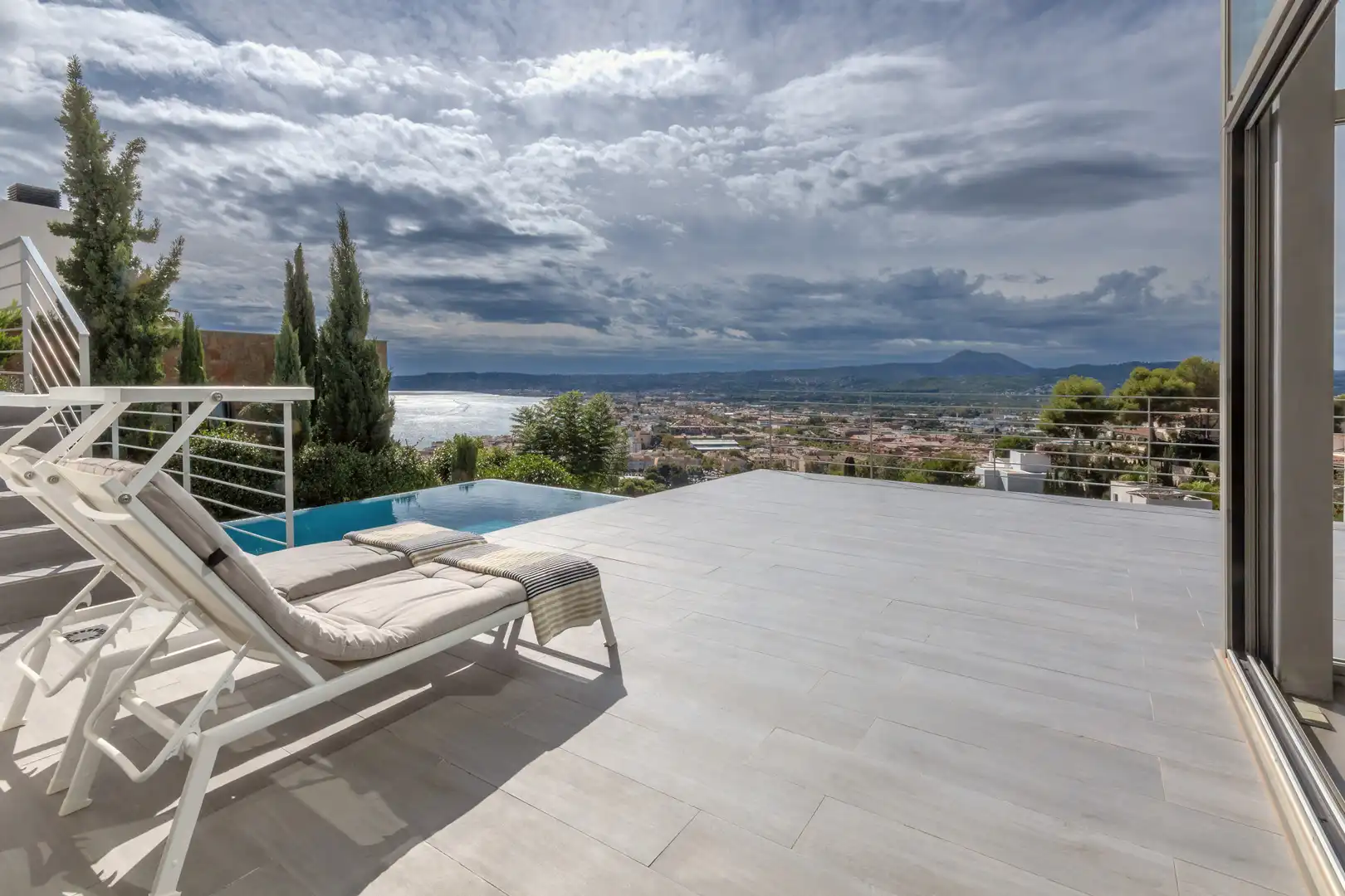 Terrace of Houses for sale in Jávea / Xàbia  with Air Conditioner, Private garden and Terrace