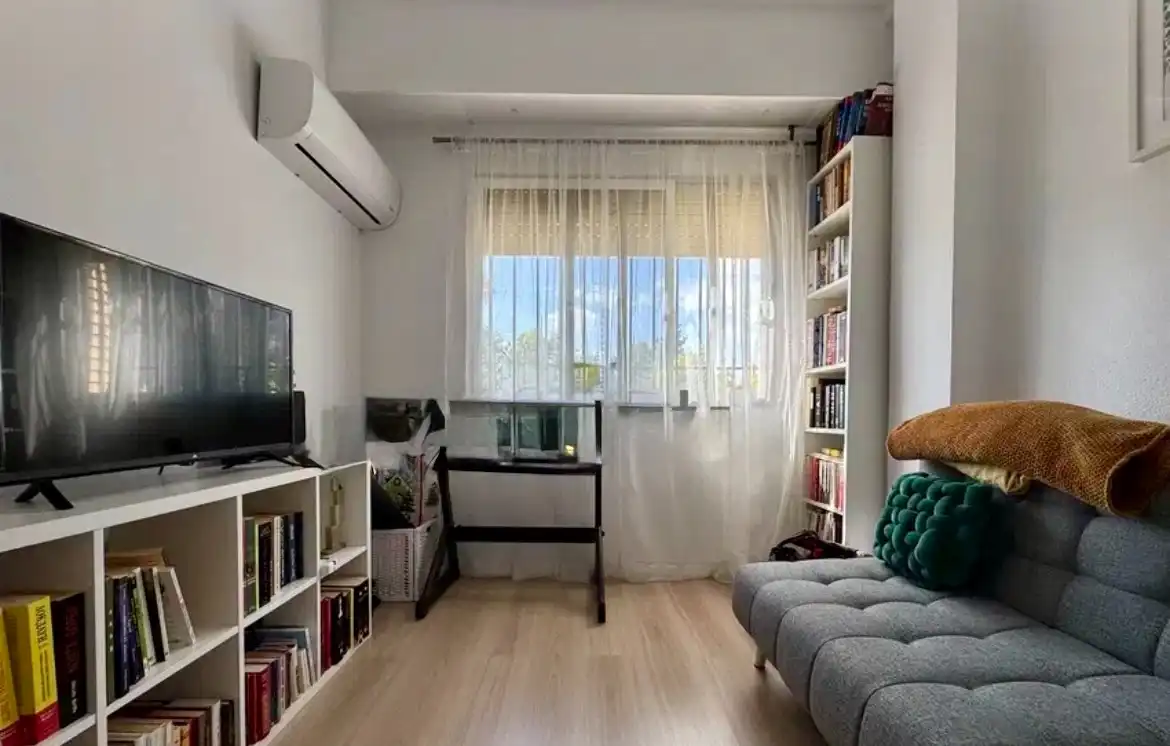 Sala de estar de Casa o chalet en venta en Torrent con Aire acondicionado, Calefacción y Jardín privado