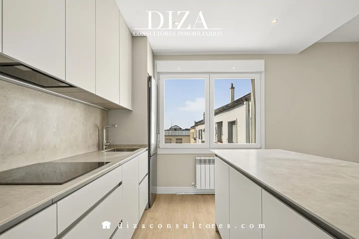Flat for rent in Calle de Ibiza, Ibiza de Madrid