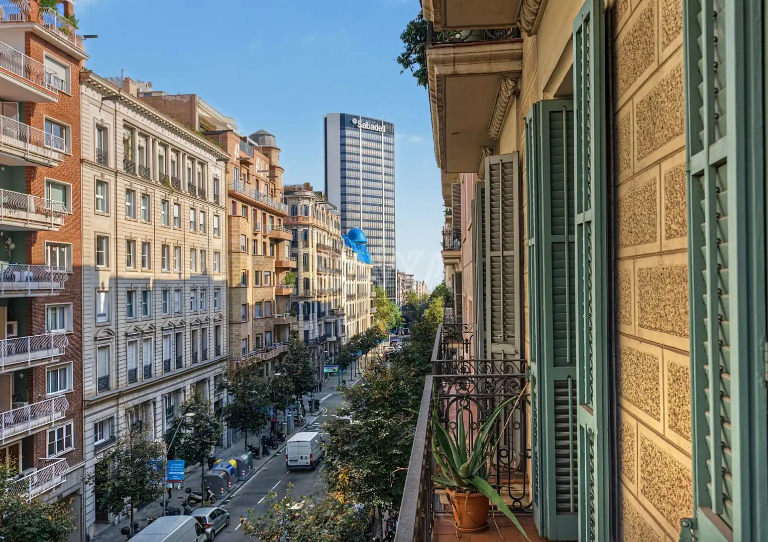 Vista exterior de Piso en venta en Barcelona con Aire acondicionado, Calefacción y Terraza