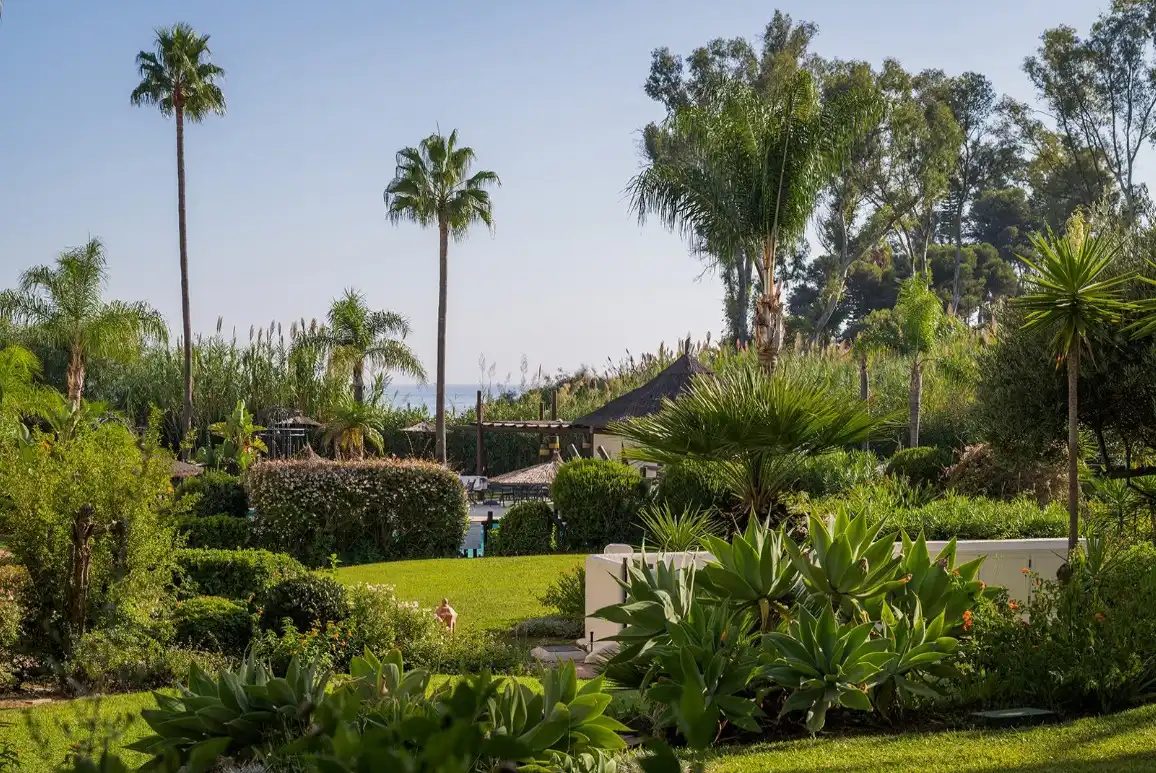 Jardí de Apartament en venda en Estepona amb Aire condicionat, Calefacció i Jardí privat