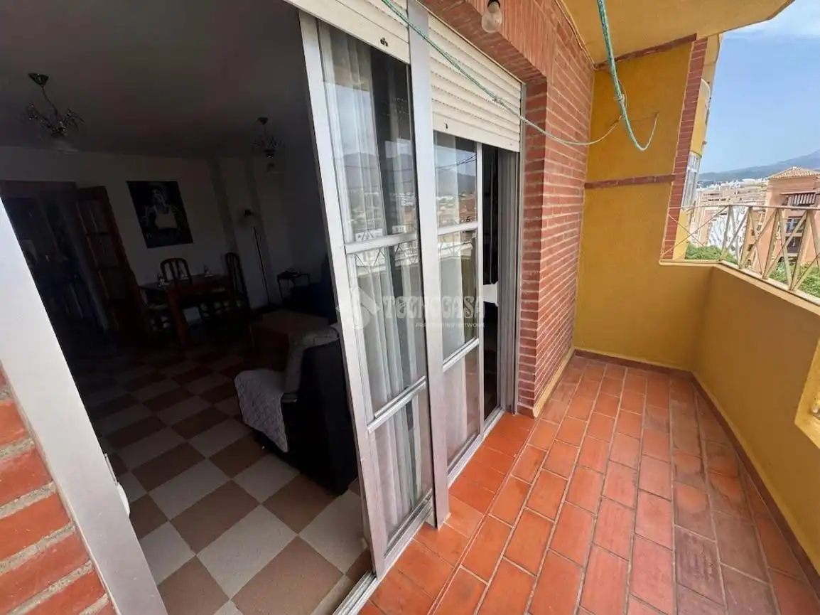 Vista exterior de Piso en venta en Estepona con Terraza