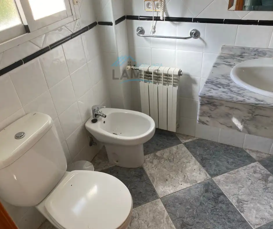 Baño de Edificio en venta en Jaraicejo