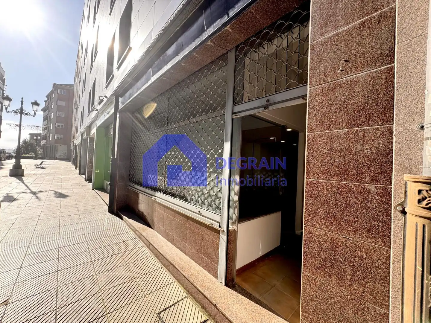 Außenansicht von Geschaftsraum zum Verkauf in Oviedo 
