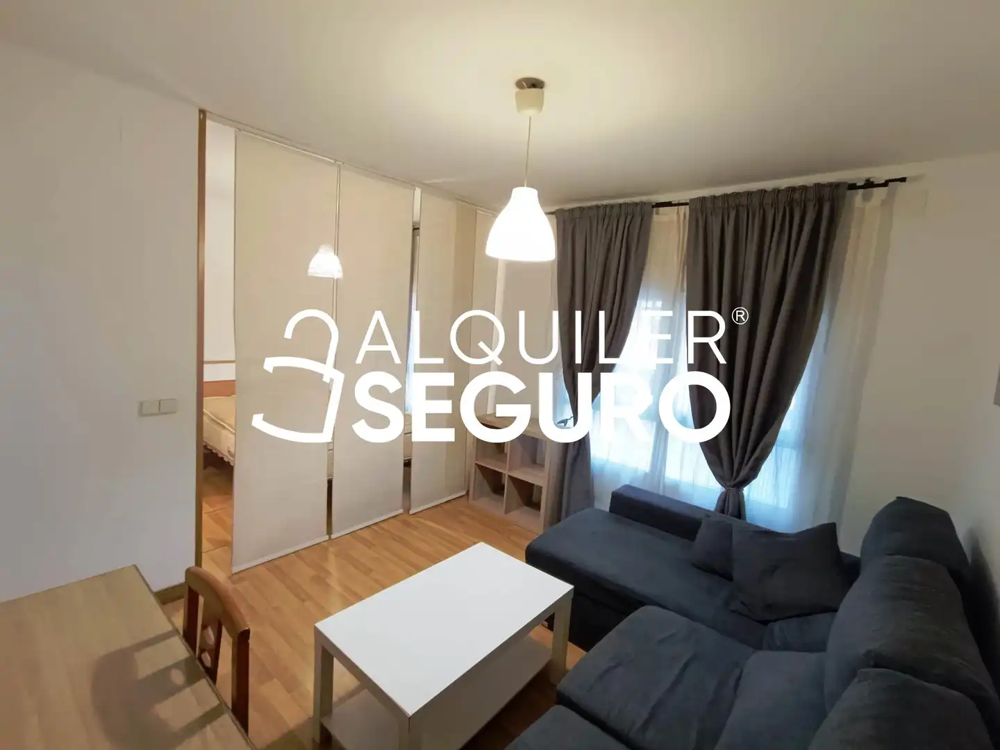 Habitación de Piso de alquiler en Leganés con Aire acondicionado, Calefacción y Amueblado