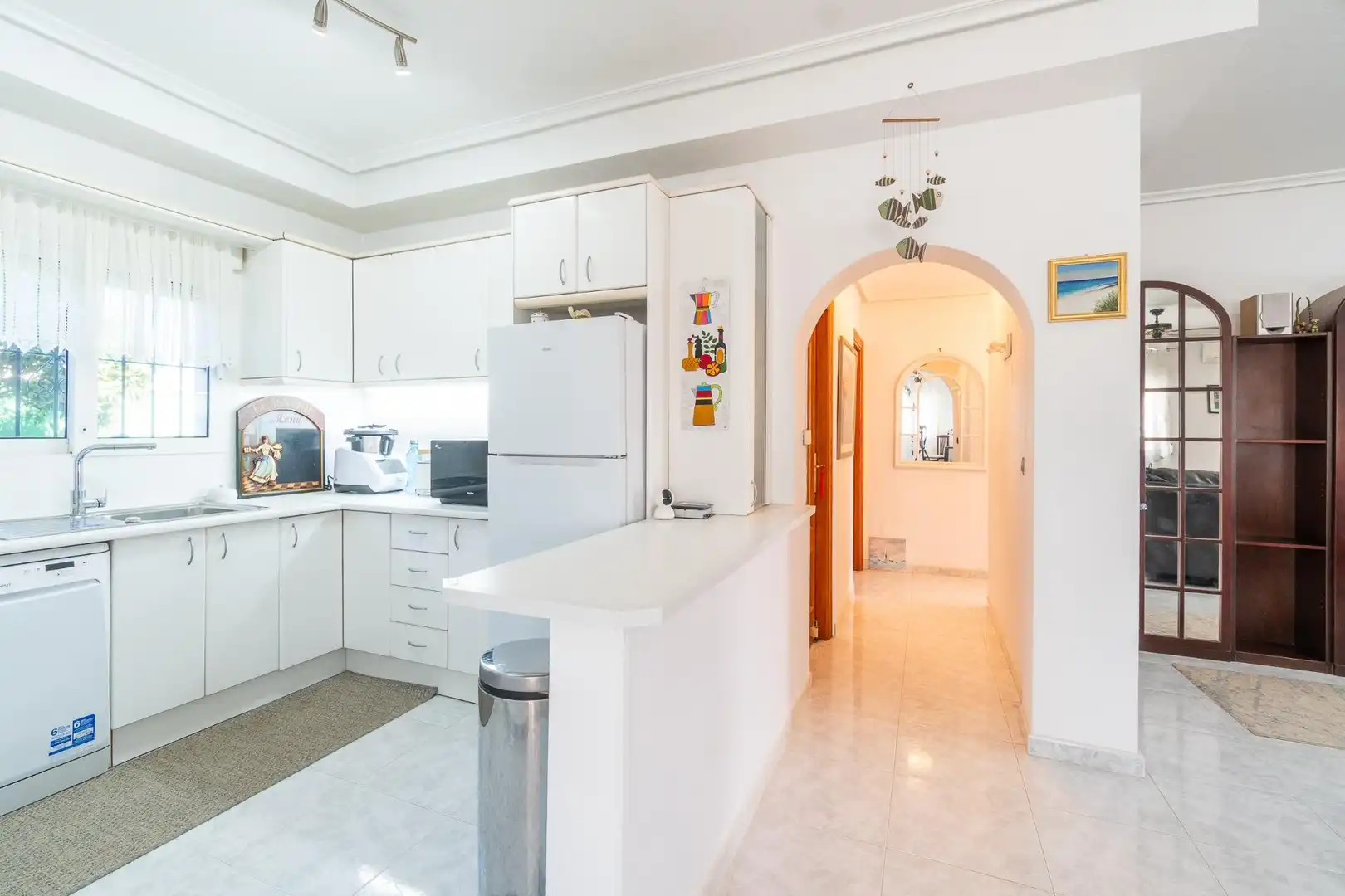 Cuina de Casa o xalet en venda en Orihuela amb Aire condicionat, Jardí privat i Terrassa