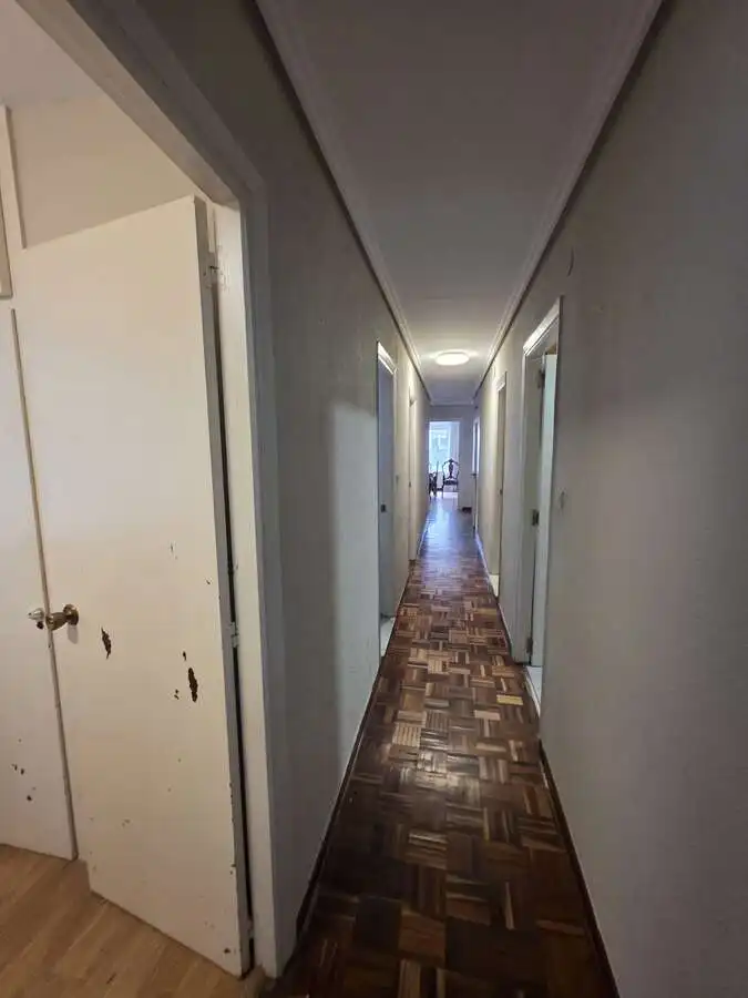 Piso en venta en Avilés con Calefacción, Terraza y Trastero