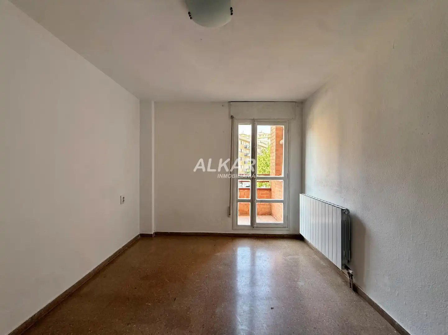 Habitación de Piso en venta en Tudela con Calefacción y Balcón