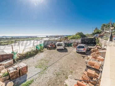 Terreno residenziale in vendita a Urbanización Santa Rosa