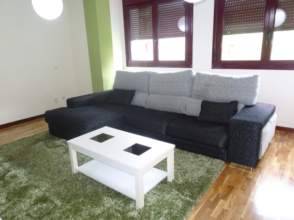 Piso en Alquiler en Roces