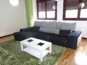 Sala de estar de Piso de alquiler en Gijón  con Calefacción, Parquet y Trastero