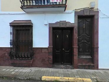 Piso con balcón en venta en Peñas