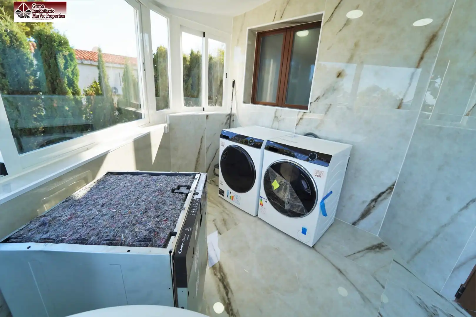 Chalet con piscina en venta en Coloma, imagen 49
