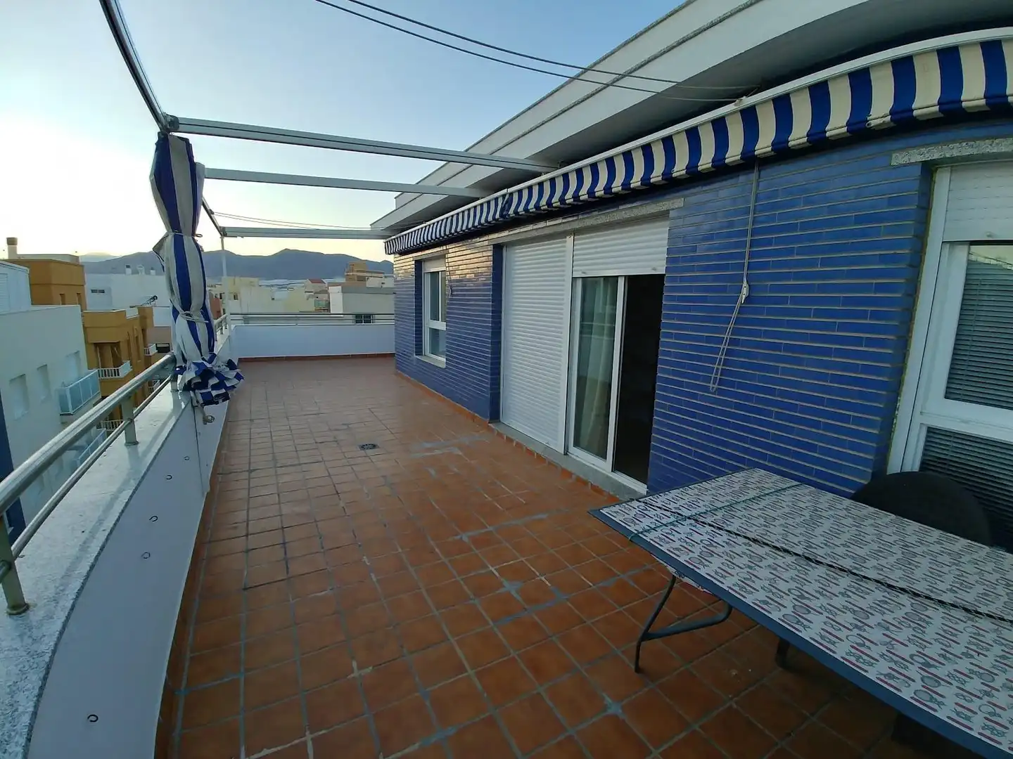 Terrassa de Àtic de lloguer en El Ejido amb Aire condicionat, Terrassa i Moblat