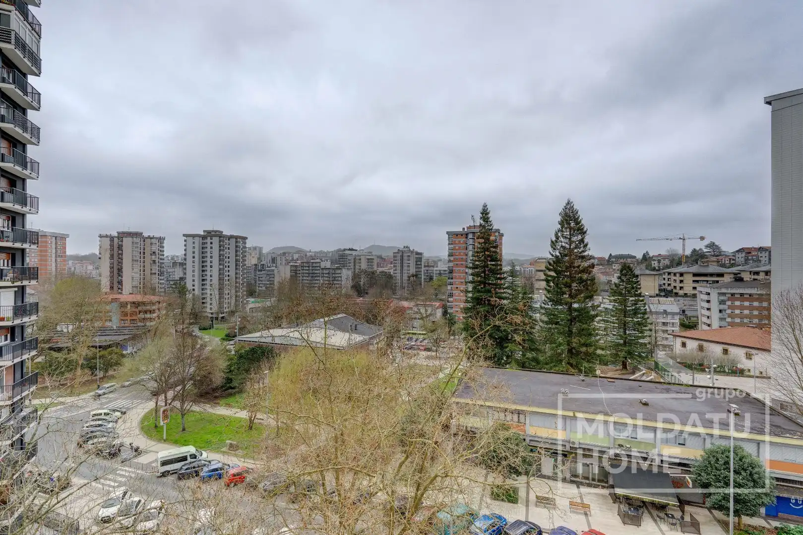 Vista exterior de Pis en venda en Donostia - San Sebastián  amb Calefacció i Terrassa