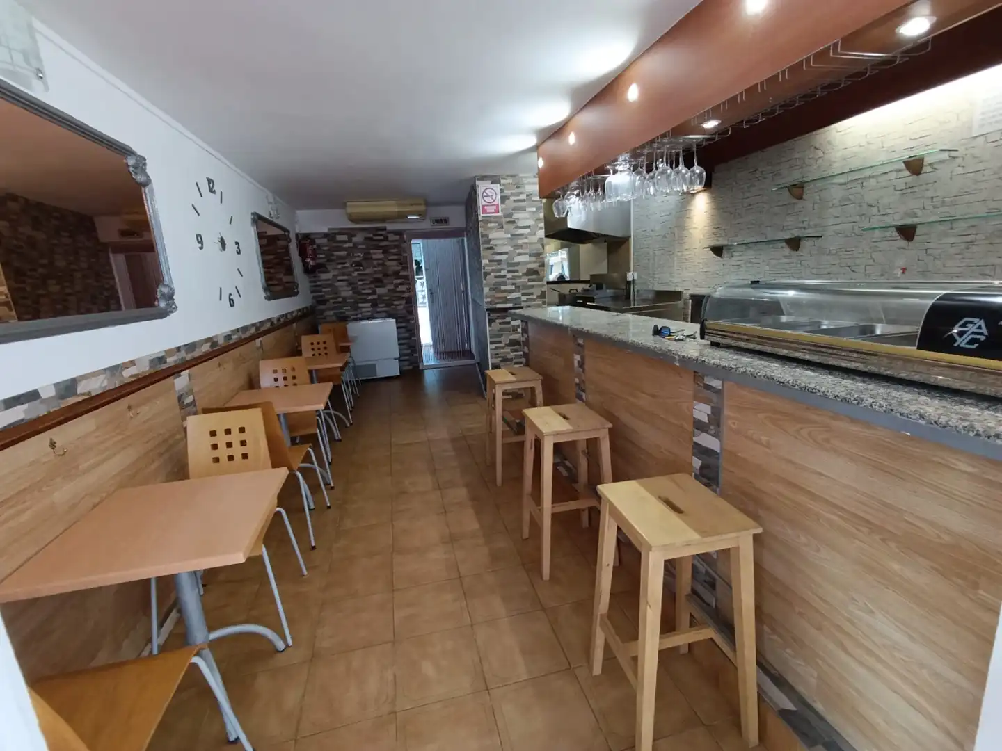 Local comercial en venda a Avinguda Joan XXIII 18