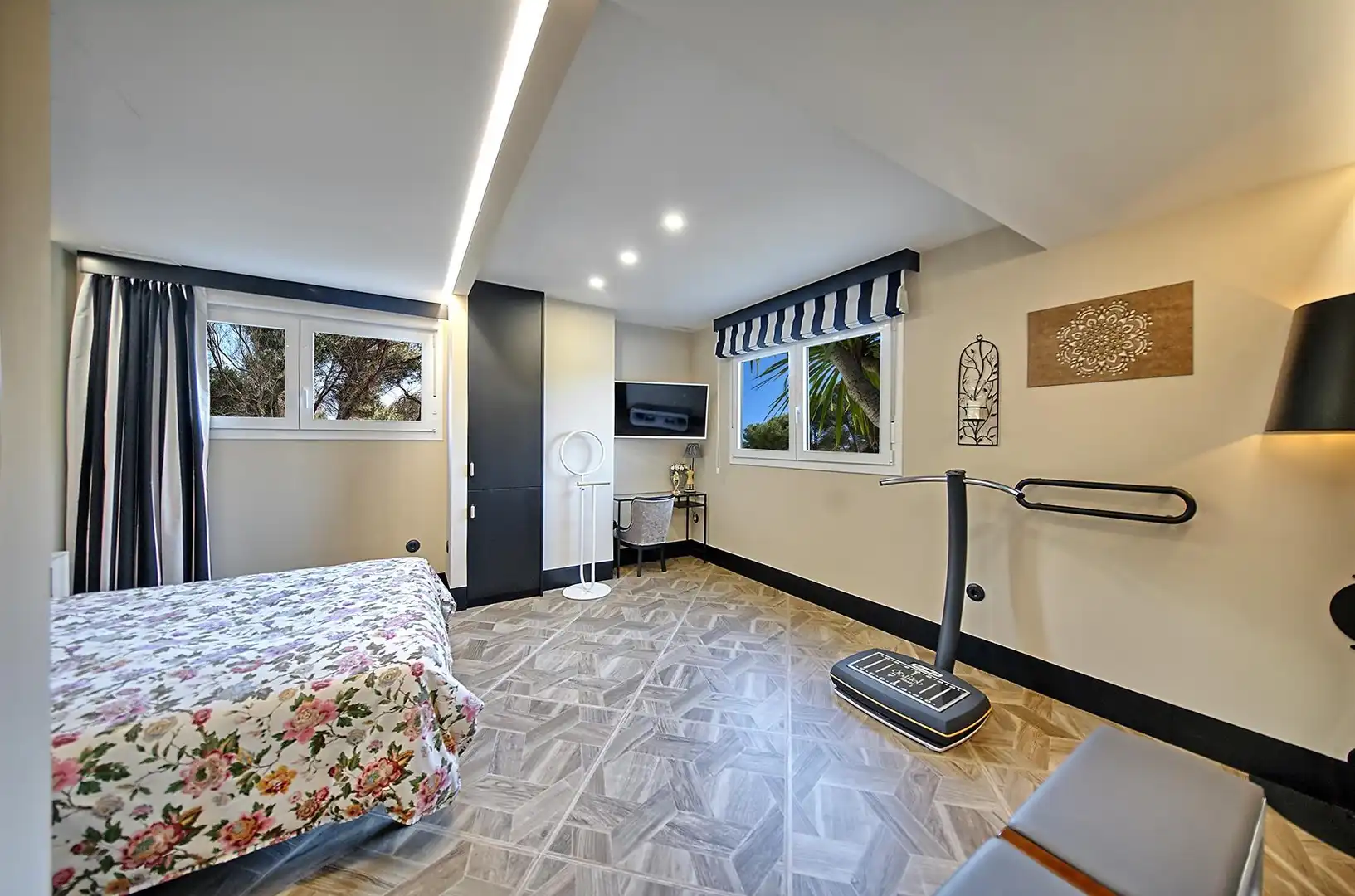 Bedroom of Ground floor for sale in Valencia  with Air Conditioner, Heating and Alarm