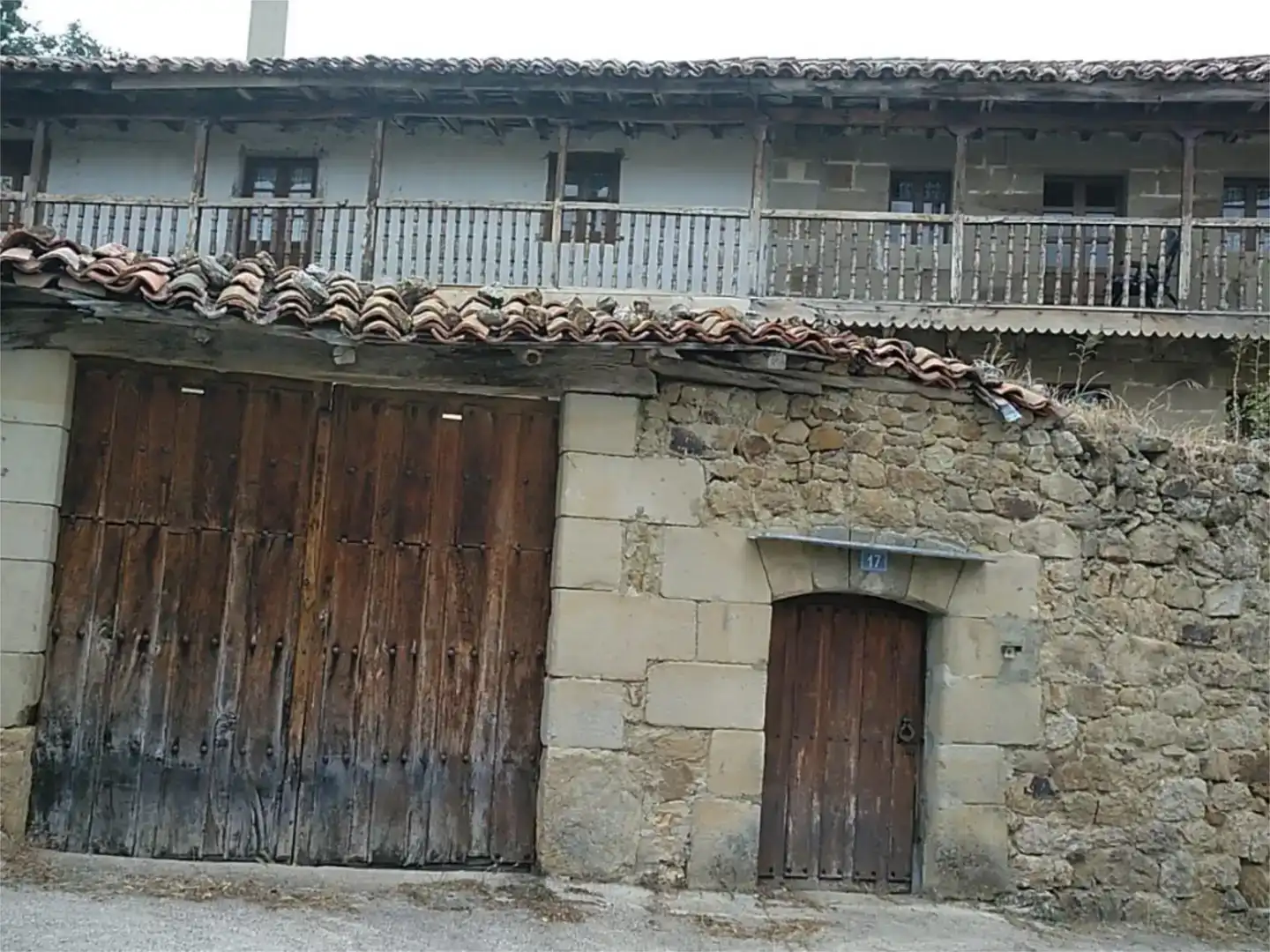 Vista exterior de Pis en venda en Valle de Zamanzas amb Jardí privat, Traster i Moblat