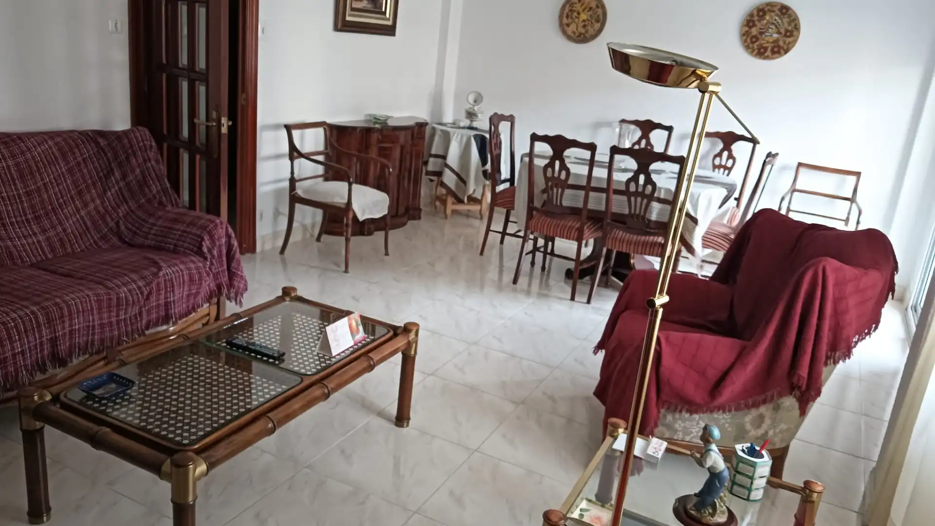 Wohnzimmer von Wohnung zur Miete in  Zaragoza Capital mit Heizung, Möbliert und Ofen