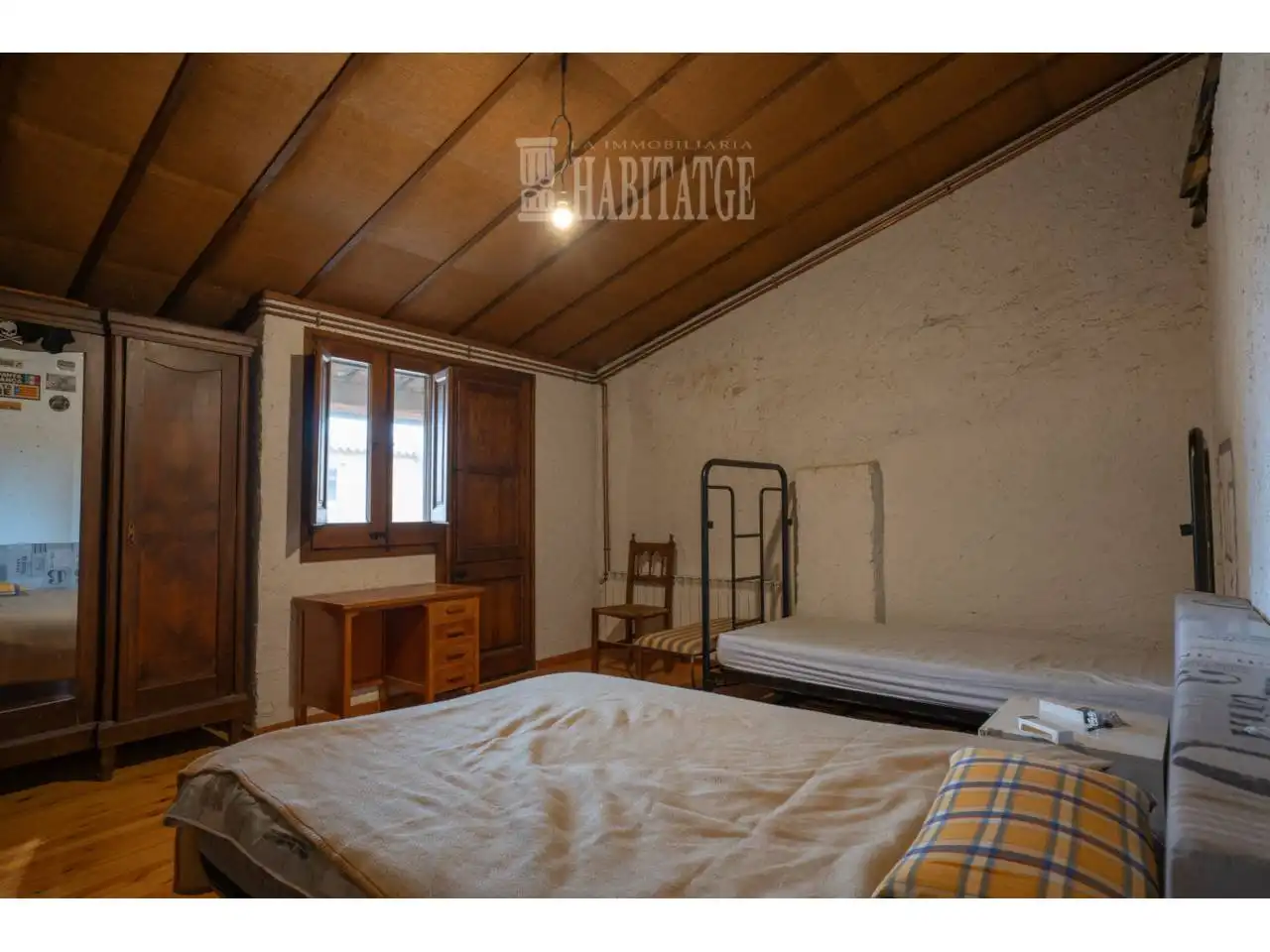 Dormitori de Casa o xalet en venda en Prats de Lluçanès amb Calefacció, Jardí privat i Terrassa