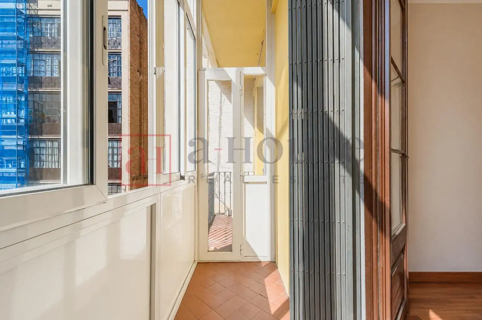 Appartamento con terrazza in vendita a Carrer de Casp, imagen 24