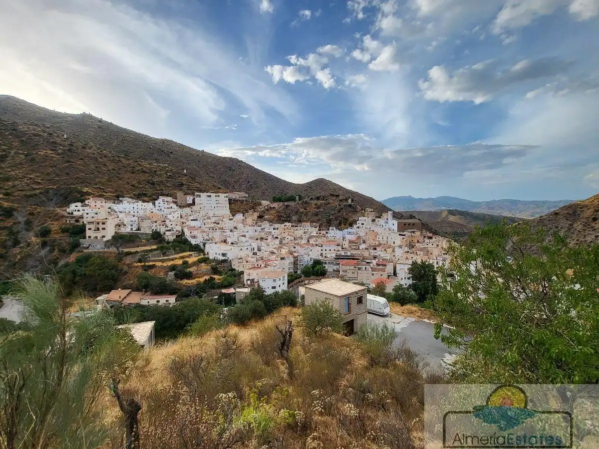 Vista exterior de Garaje en venta en Sierro