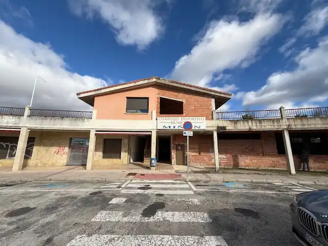 Local comercial en venta en Plaza de las Viñas